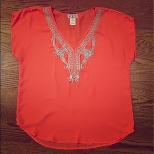NEW Coral Top Size XL